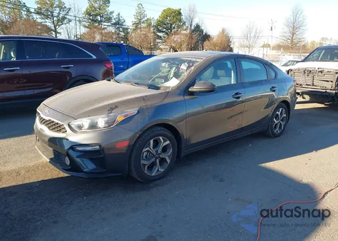 2020 Kia Forte Fe/Lxs z USA, uszkodzony, nr VIN 3KPF24AD3LE246033